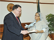 Business Council Leadership visits Bangladesh